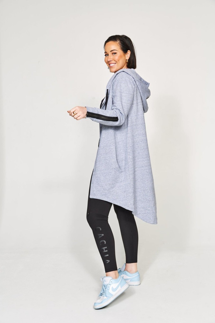 Lounge CACHIA SHOP | Cachia Hoodie - Black